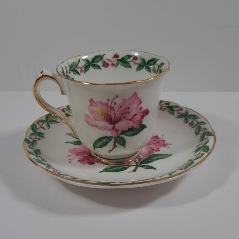 Gladstone Hibiscus Bone China Teacup & Saucer Set Gold Trim Laurel Time England